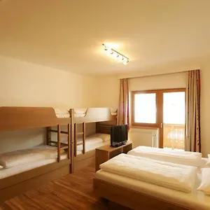 Familien & Wohlfuhlhotel Johanneshof 3*, Saalbach-Hinterglemm Østrig