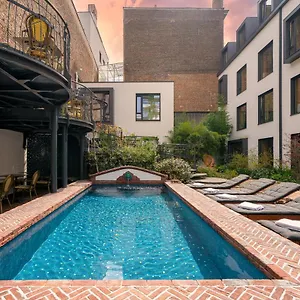 *** Hotell Latroupe Jardin Secret Belgien