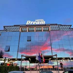Otel Dream ***