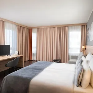 4* ホテル Leonardo Hauptbahnhof