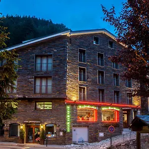 https://montane.andorra-la-vella-hotels.net