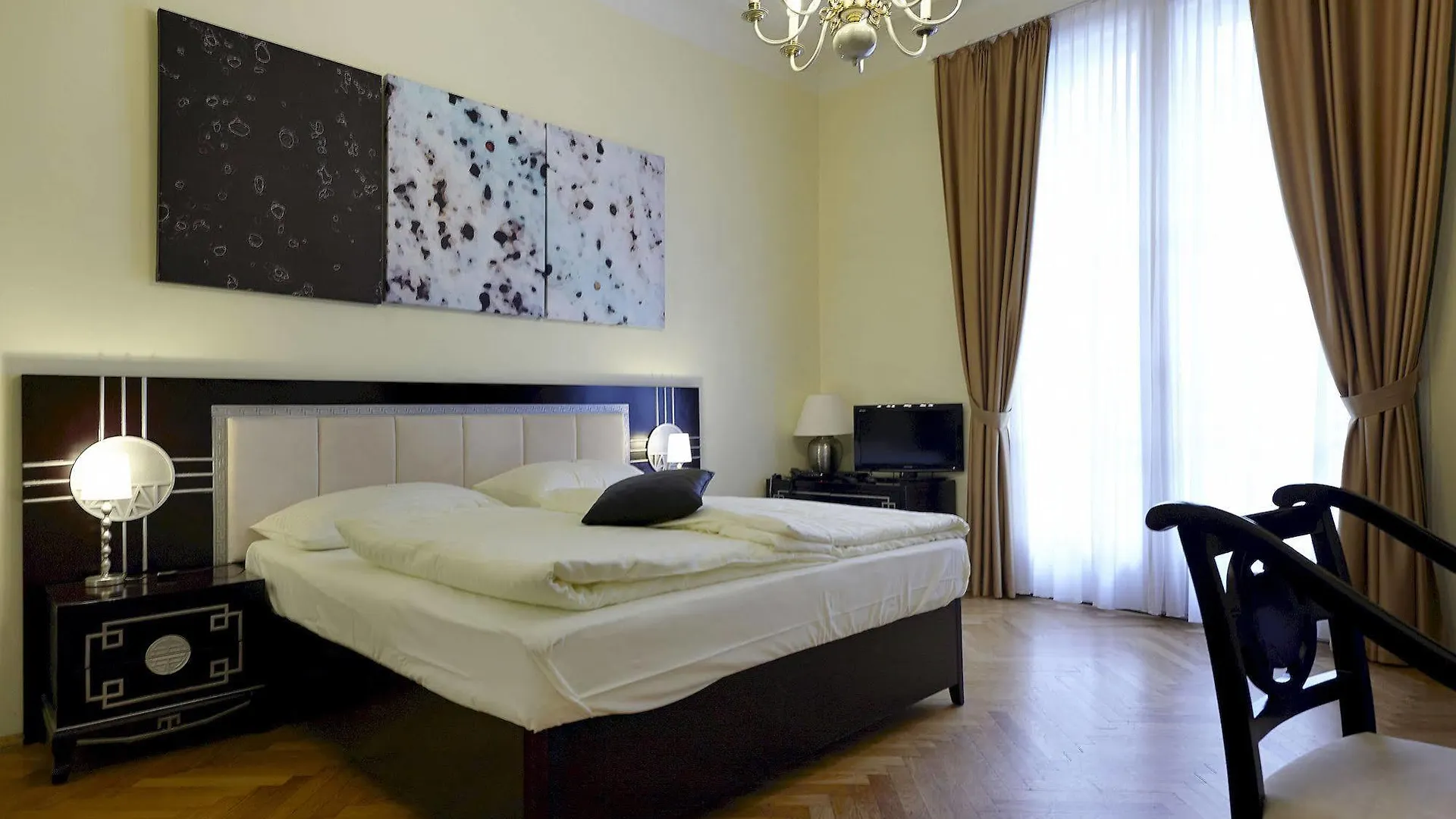 Hotel Pension Museum Wien