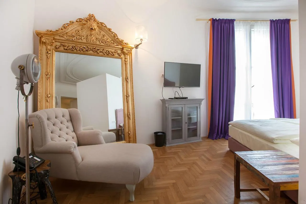Hotel Pension Museum Wien