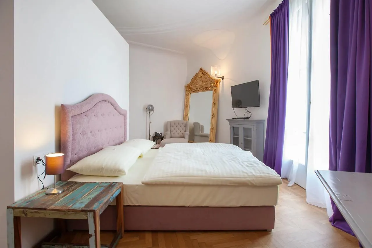 Hotel Pension Museum Wien 3*,